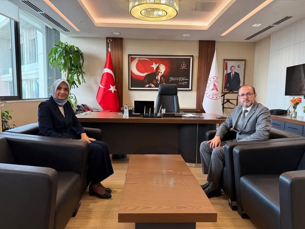 Afyon Valisi Yiğitbaşı'ndan Okumuş'a Tebrik ve Başarı Dileği