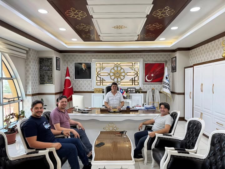 Bolvadin Belediye Başkanı Aynacı'yı İş Adamları Ziyareti