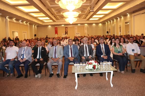 Türkiye Yüzyılı Maarif Modeli İngilizce Öğretmenleri Eğitimi Afyon'da Başladı