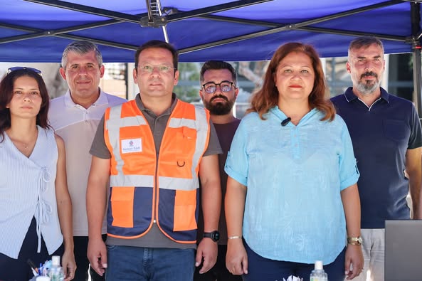 Afyon Belediye Başkanı Köksal, Depremzede Vatandaşları Ziyaret Etti