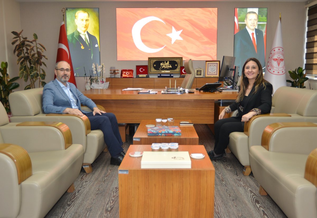 Afyo İl Sağlık Müdürlüğü'ne Atanan Öztürk'e Baro Ziyareti