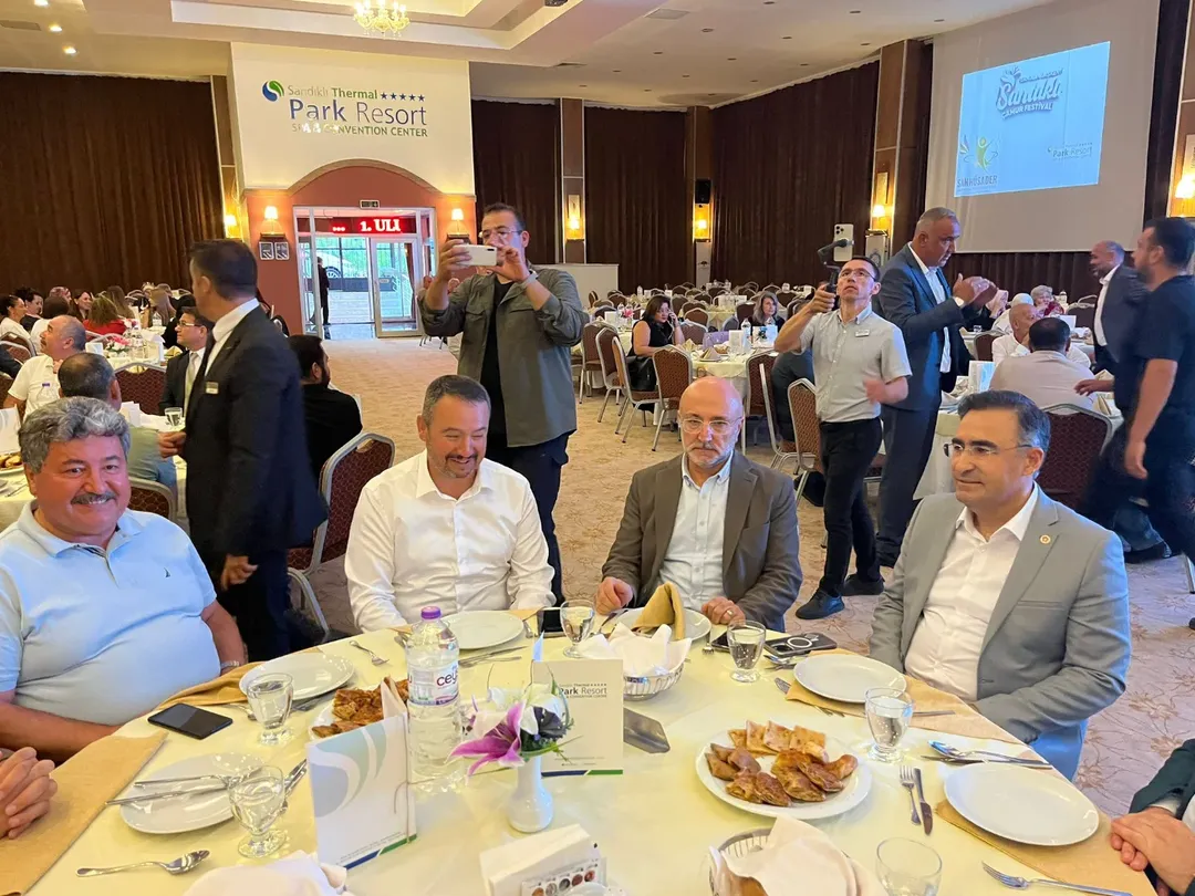 AK Parti Afyonkarahisar İl Başkanlığı Çamur Festivali'nde Hemşehrilerle Buluştu