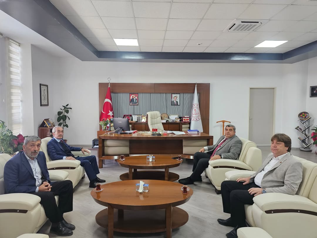 Afyonkarahisar'da ESOB Yönetimi Milli Eğitim Müdürlüğü'nü Ziyaret Etti