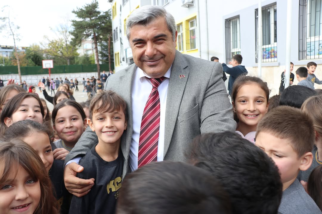 Kocatepe İlkokulu, Yaşayan Okul Bahçeleri Yarışması'nda Afyonkarahisar Birincisi Oldu