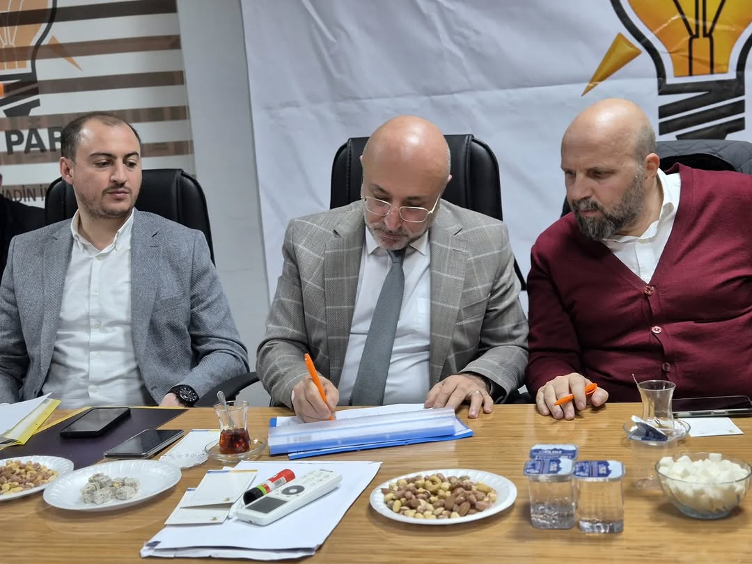 AK Parti Afyonkarahisar'da Bolvadin'de Teşkilat Buluşması Gerçekleştirdi