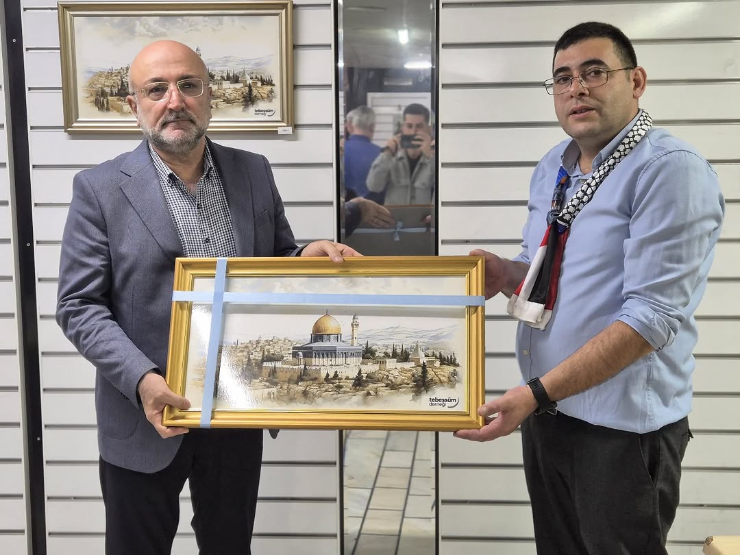 AK Parti Afyonkarahisar Teşkilatı, Gazze İçin Düzenlenen Hayır Kermesine Katıldı