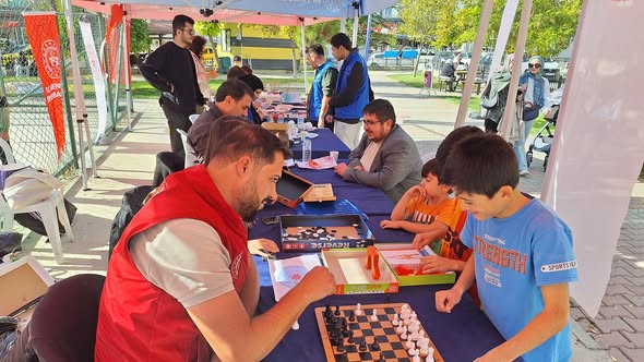 Afyonkarahisar'da Gençlik ve Spor Festivali Coşkusu